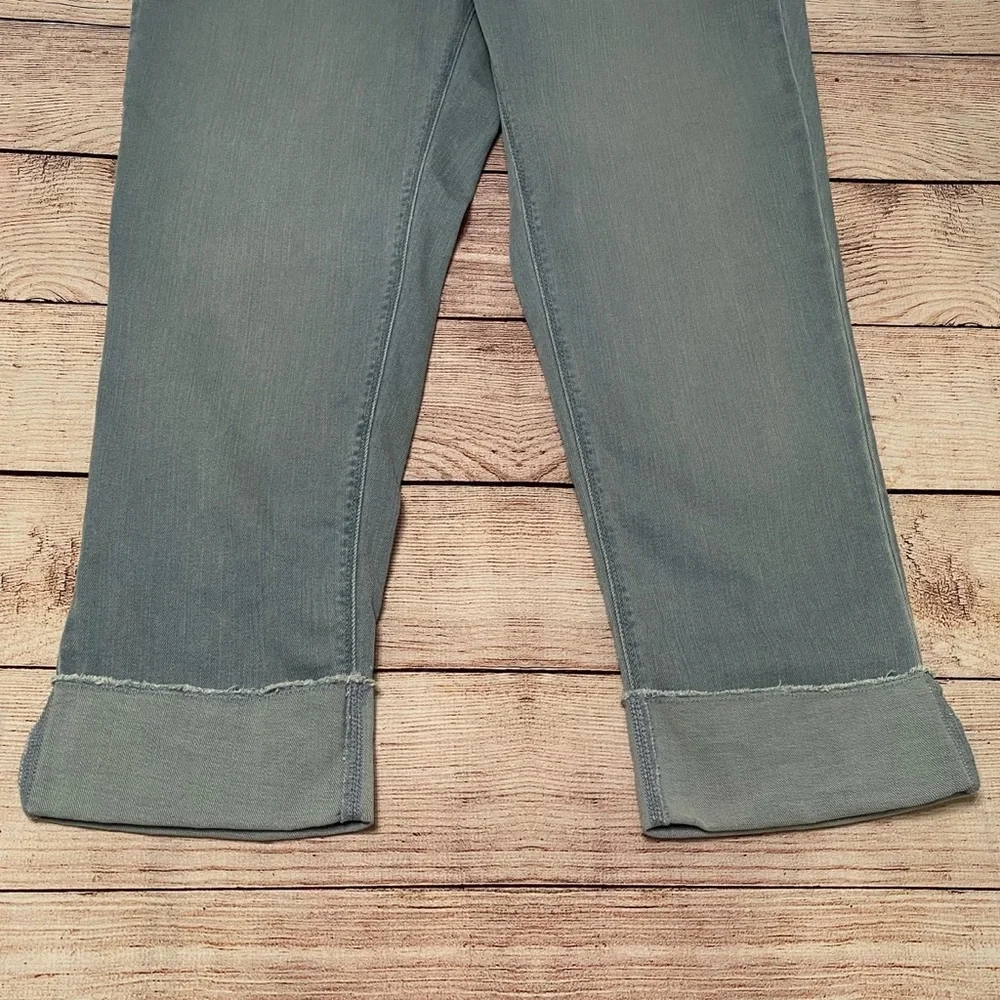 J. Jill Light Wash Authentic Fit Cuffed Cropped Jeans - Picture 3 of 11